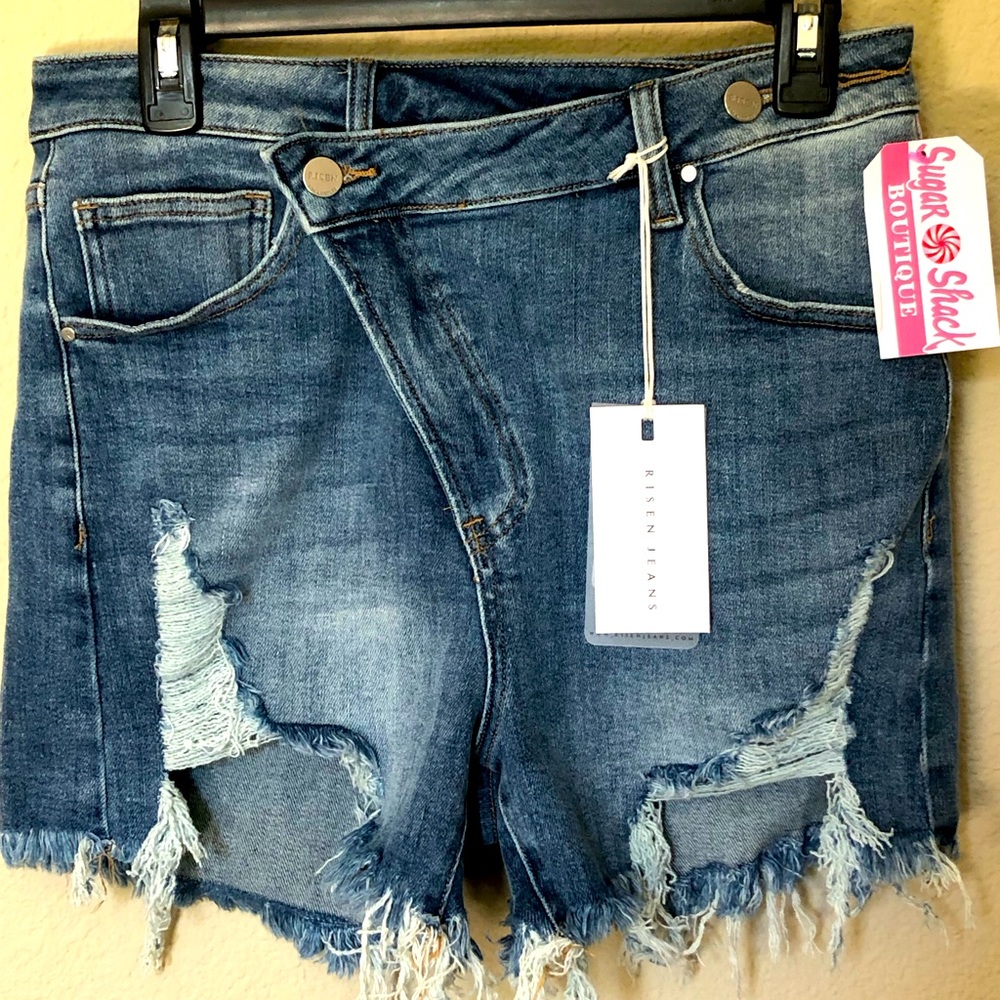 🔥Sexy Risen Los Angeles distressed crossover high waisted denim shorts (L) 🔥